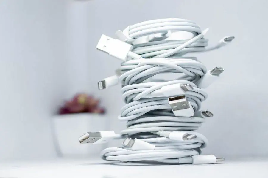 Explicații despre USB tip C: Ce este și cum funcționează